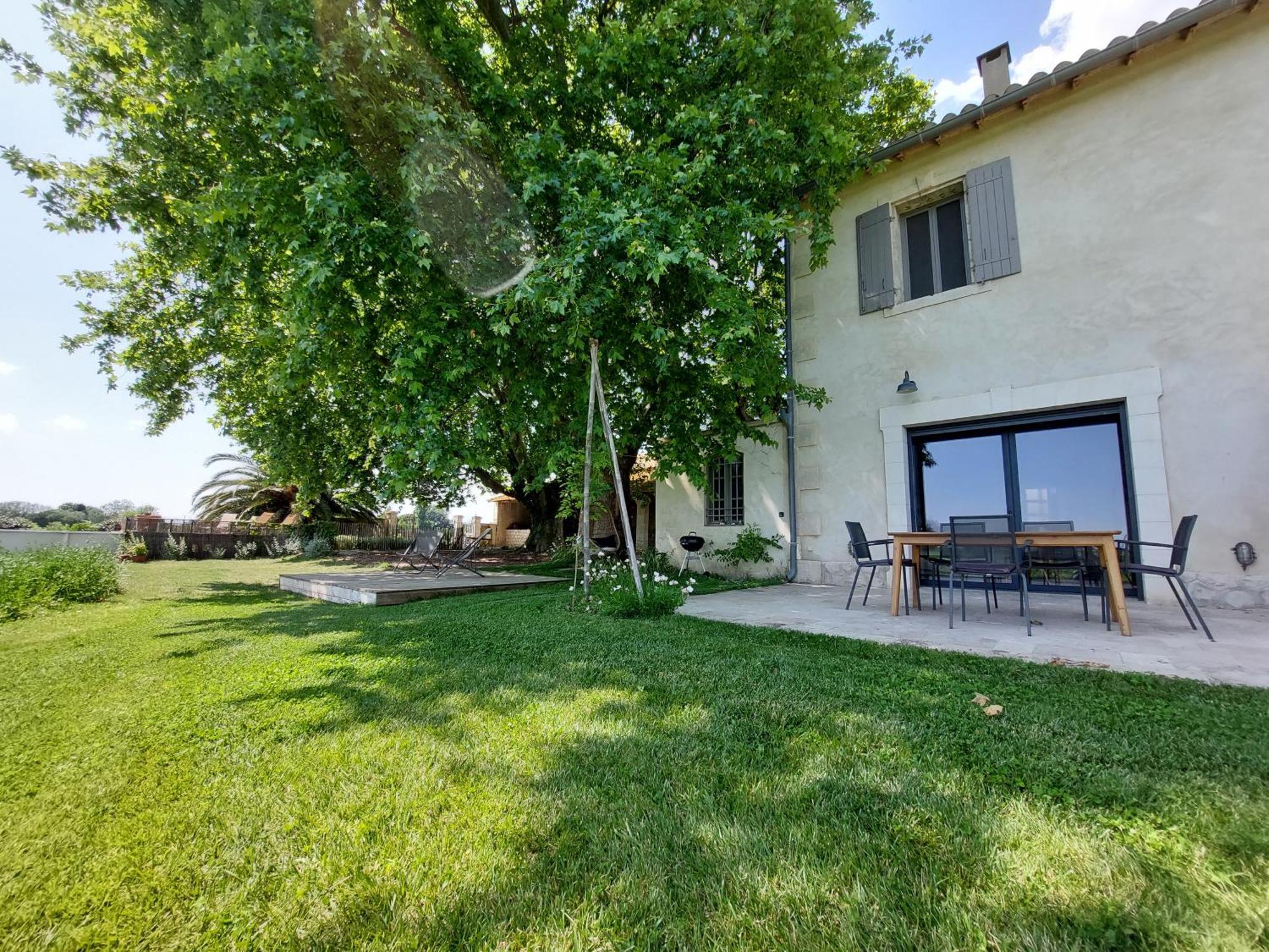 Le Campagne Villa Beaucaire  Exterior photo